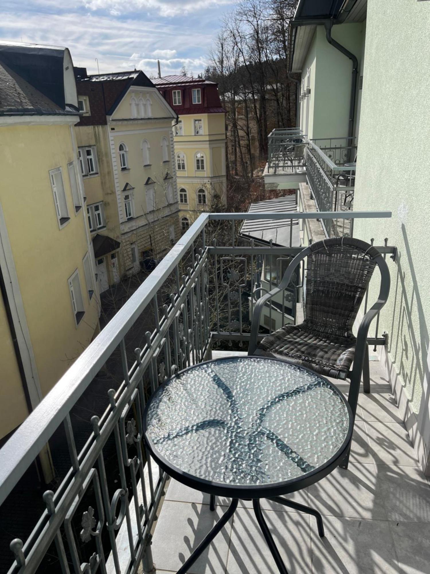 Parkhotel Forest Mariánské Lázně Kültér fotó
