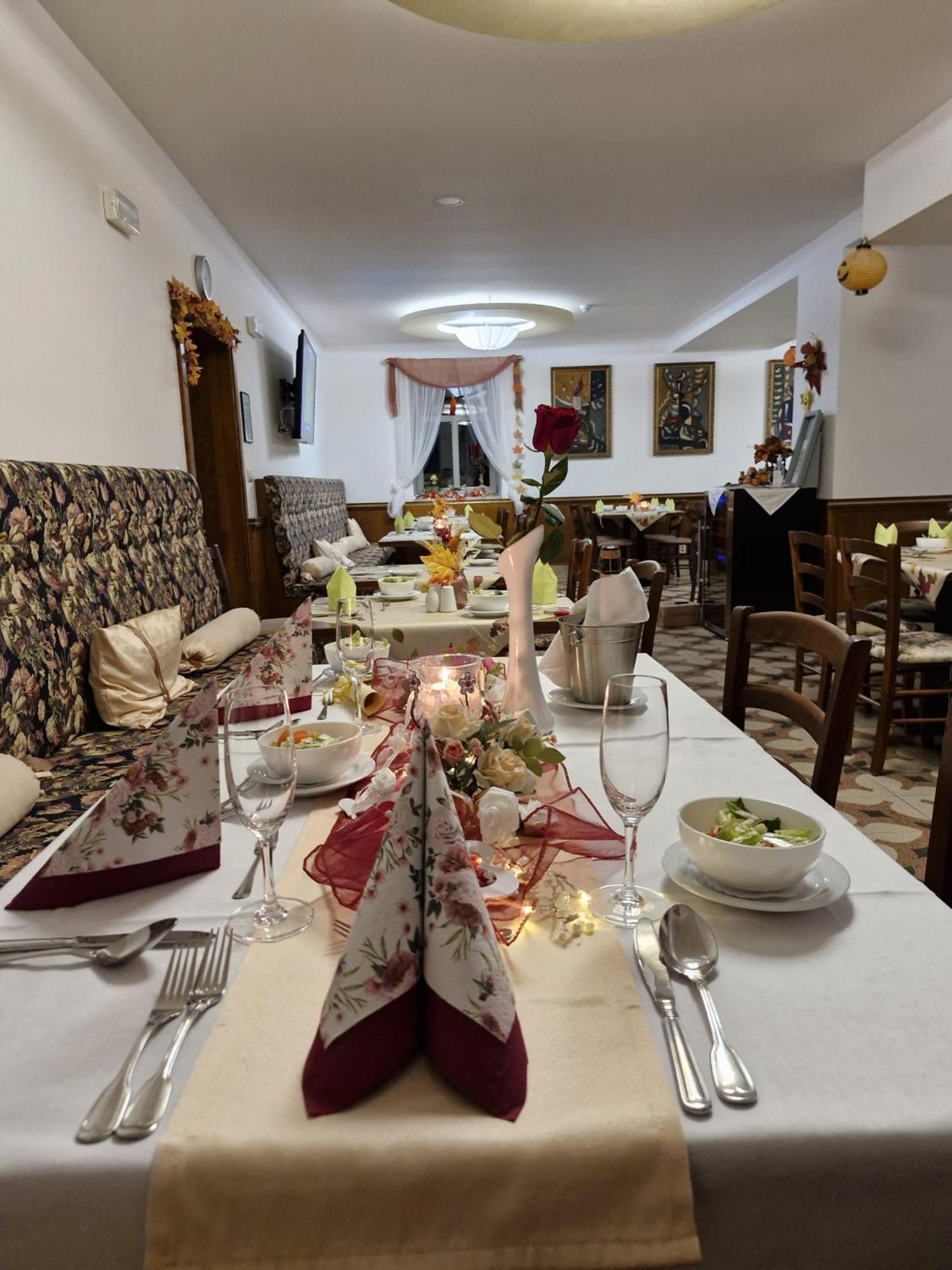 Parkhotel Forest Mariánské Lázně Kültér fotó