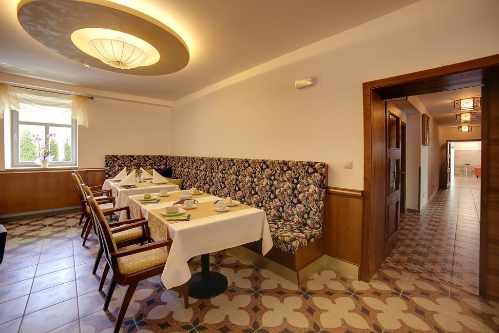 Parkhotel Forest Mariánské Lázně Kültér fotó
